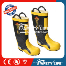 firefighter equipment used /forest fire fighting equipment /safety boots